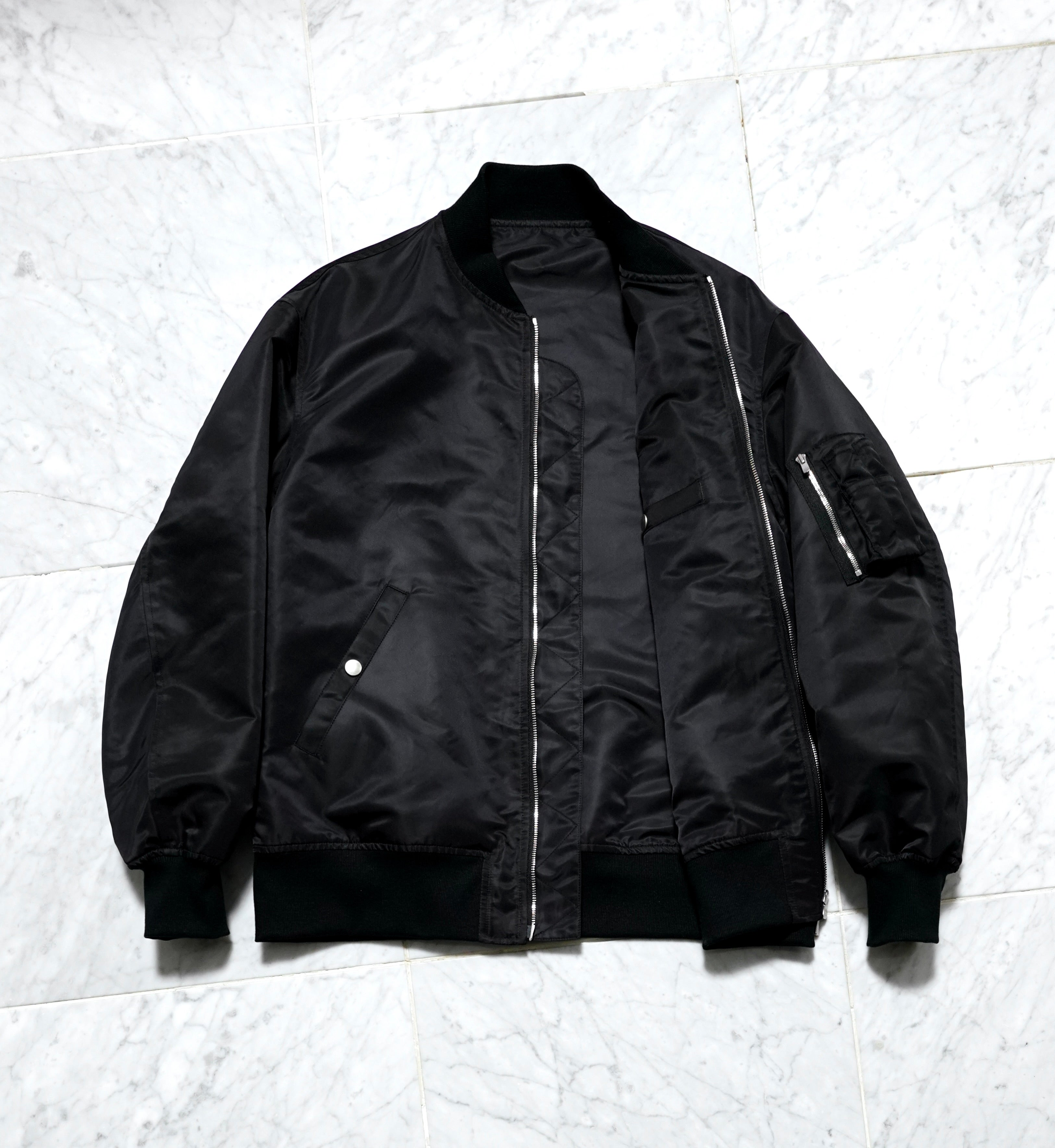 半金 Maude black 66nylon gabardine by Algernon | SHINYA