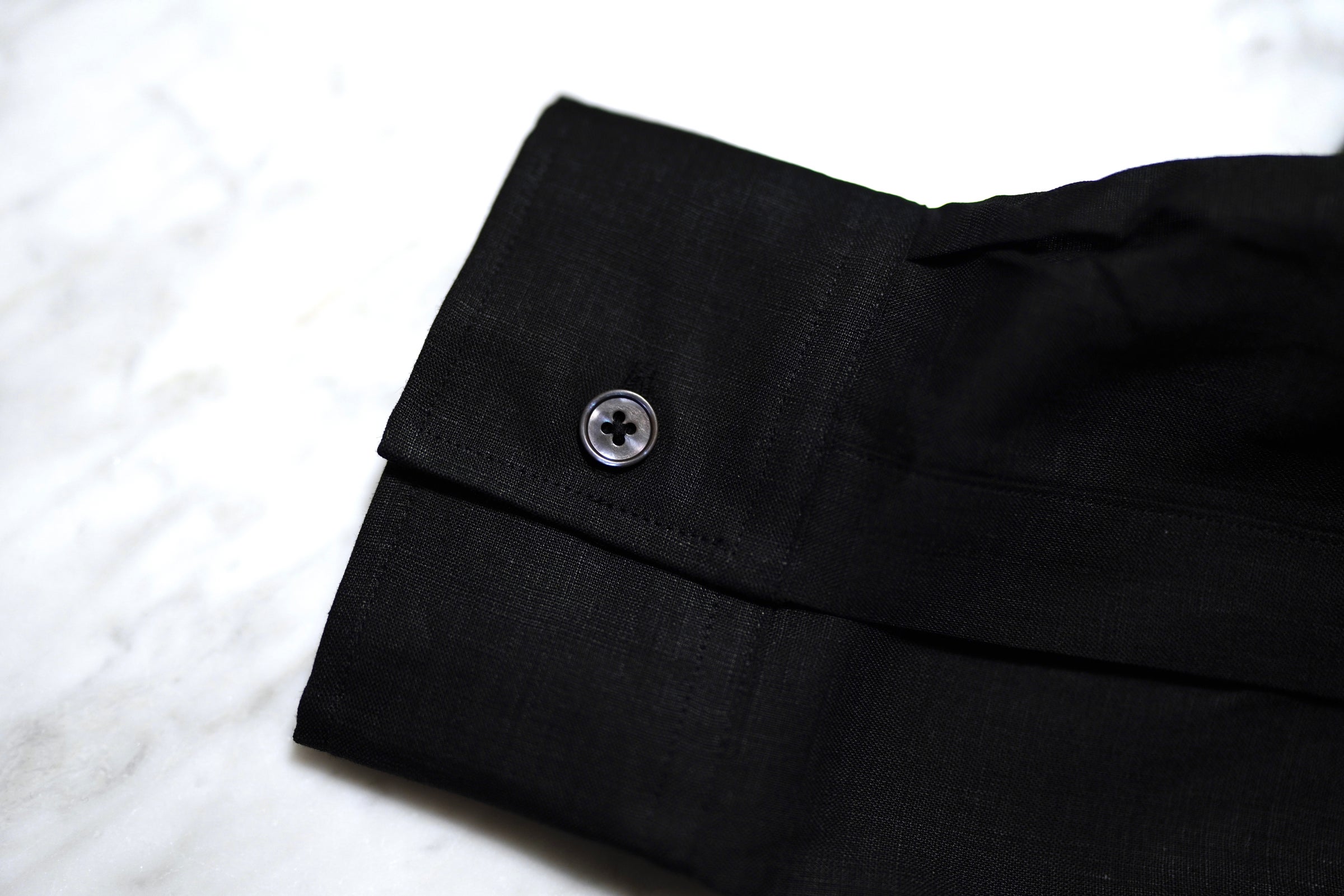 Aimée black lenis linen | SHINYA