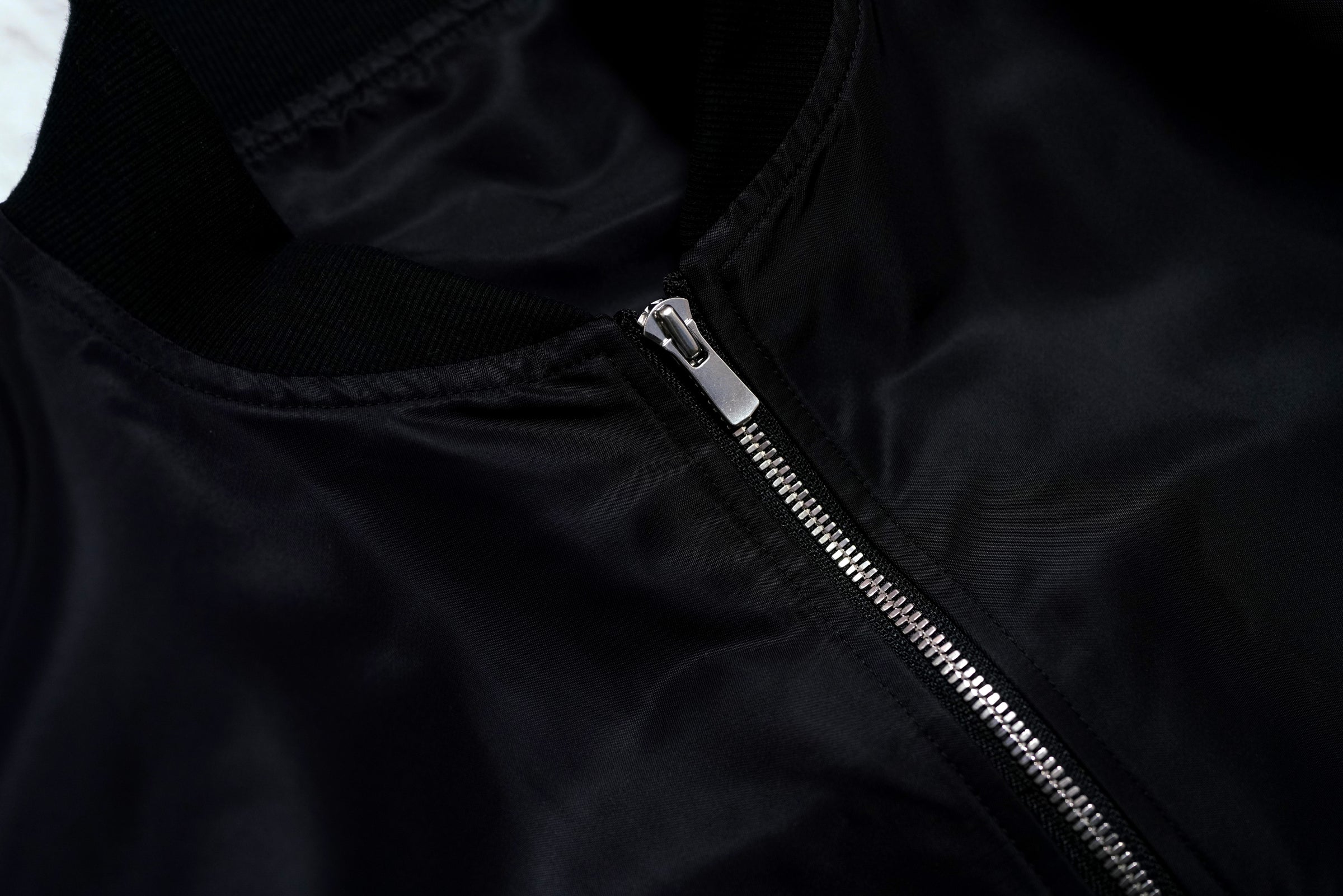 半金 Maude black 66nylon gabardine by Algernon | SHINYA