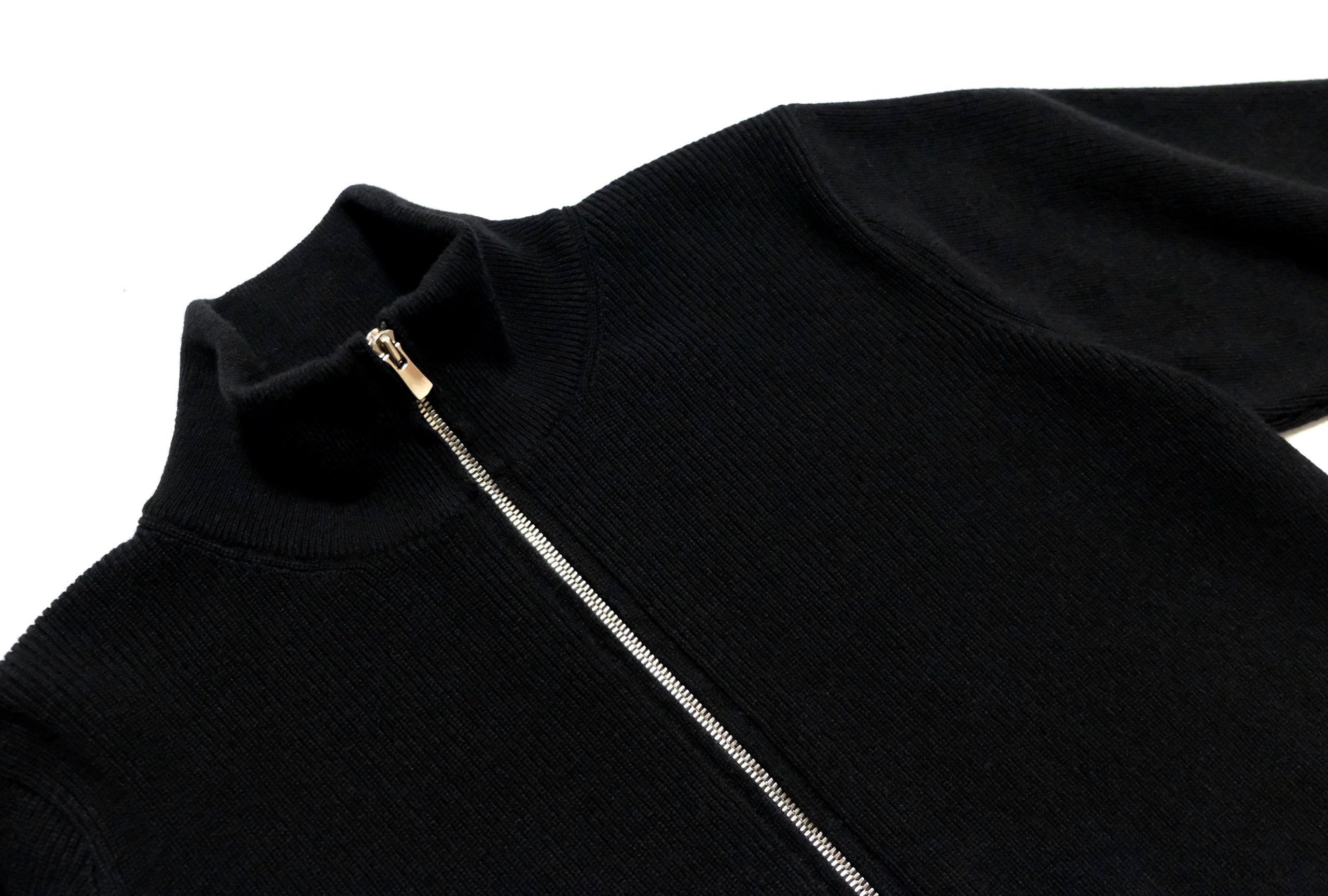 Raquel black apicem wool | SHINYA