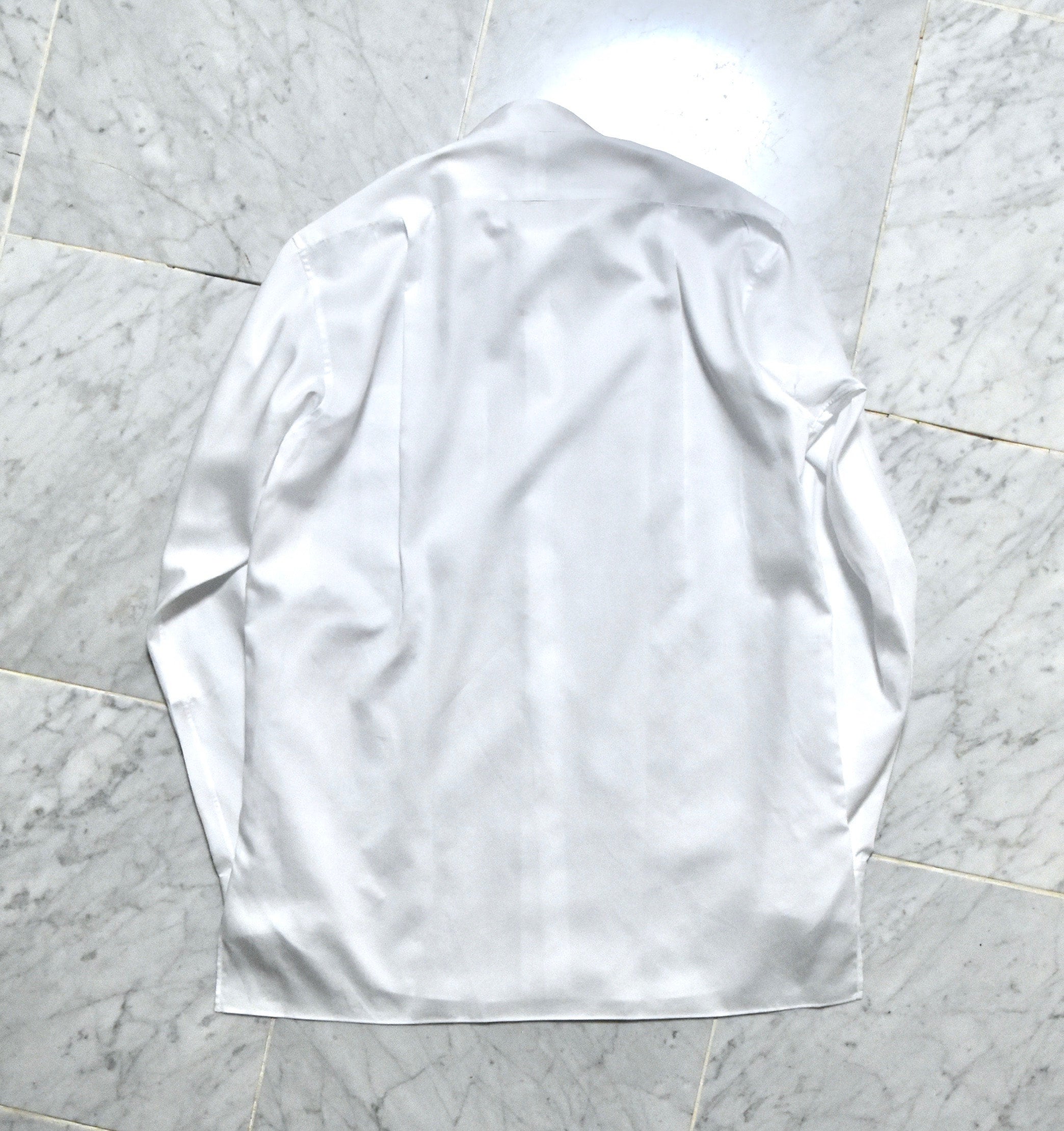 Astolfo white helena sateen | SHINYA